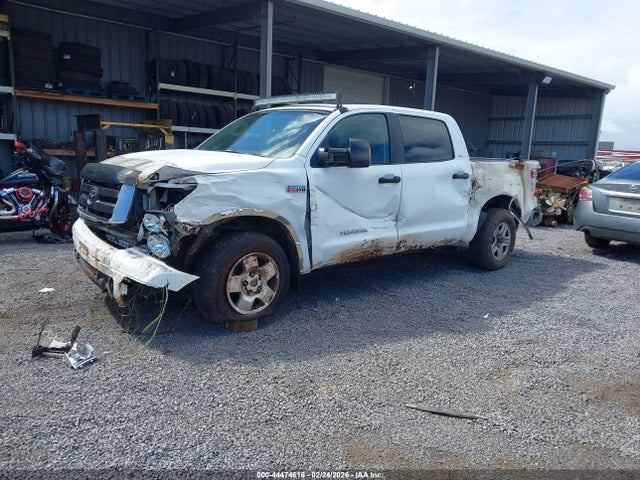 Продаж на аукціоні авто 2010 Toyota Tundra Sr5 5.7l V8, vin: 5TFDY5F10AX096471, номер лоту: 44474616