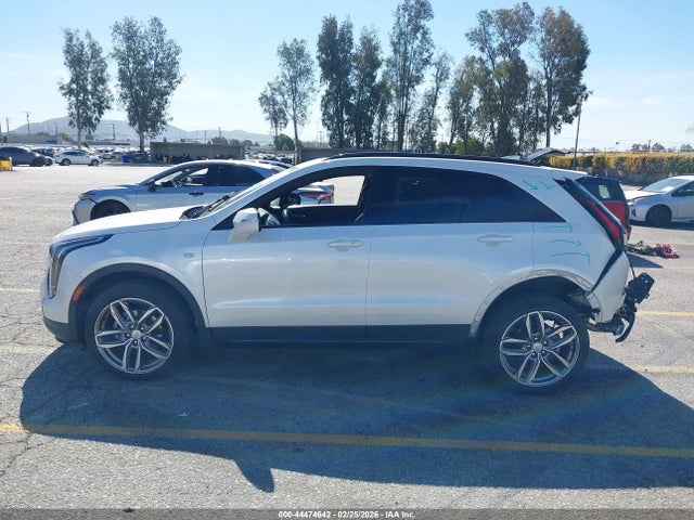 1GYFZER4XNF108059 Cadillac Xt4 Fwd Sport