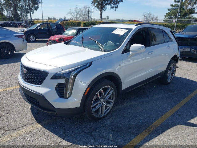 2022 CADILLAC XT4 1GYFZER4XNF108059 Photo 1
