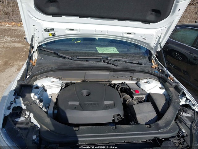 2021 VOLVO XC60 YV4102RK3M1738375 Photo 9
