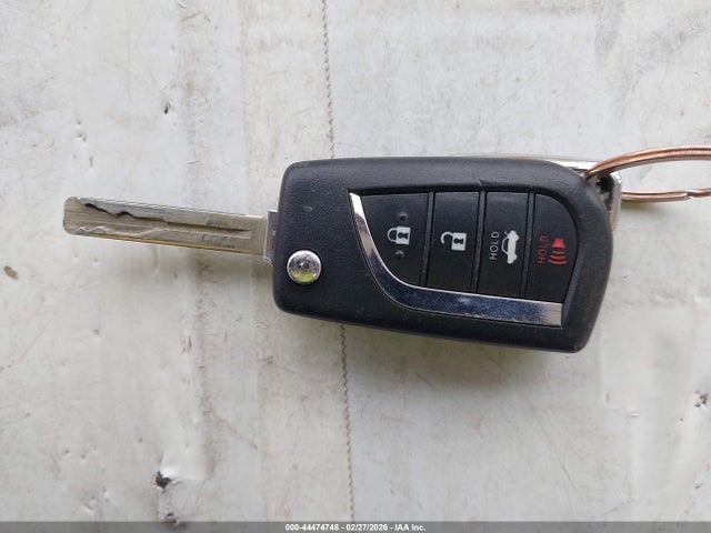 JTDS4RCE5LJ003631 Toyota COROLLA SE