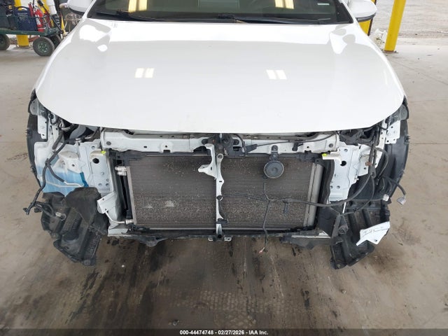 JTDS4RCE5LJ003631 Toyota COROLLA SE