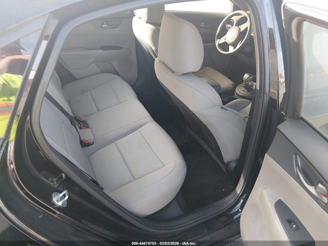 3KPF24AD6KE109036 KIA Forte Lxs