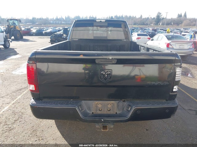 3C63R3JL0HG788967 RAM 3500 Laramie 4x4 8&#039; Box