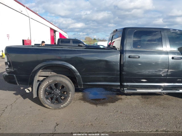 3C63R3JL0HG788967 RAM 3500 Laramie 4x4 8&#039; Box