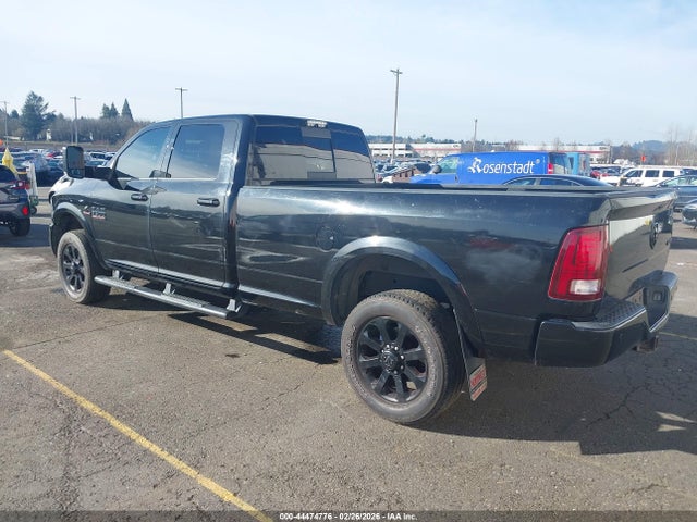 3C63R3JL0HG788967 RAM 3500 Laramie 4x4 8&#039; Box