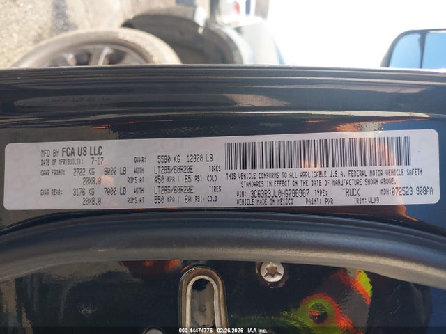 3C63R3JL0HG788967 RAM 3500 Laramie 4x4 8&#039; Box