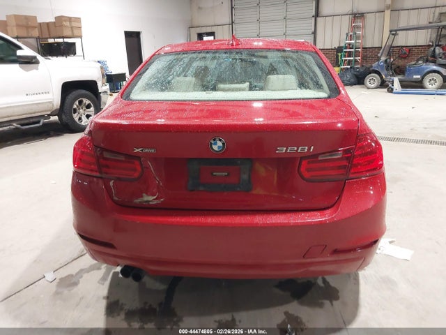 44474805 :رقم المزاد ، WBA3B3C57DF534998 vin ، 2013 Bmw 328i Xdrive مزاد بيع
