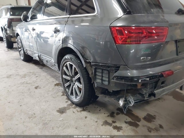 44474807 :رقم المزاد ، WA1AAAF71KD008805 vin ، 2019 Audi Q7 55 Premium/55 Se Premium مزاد بيع