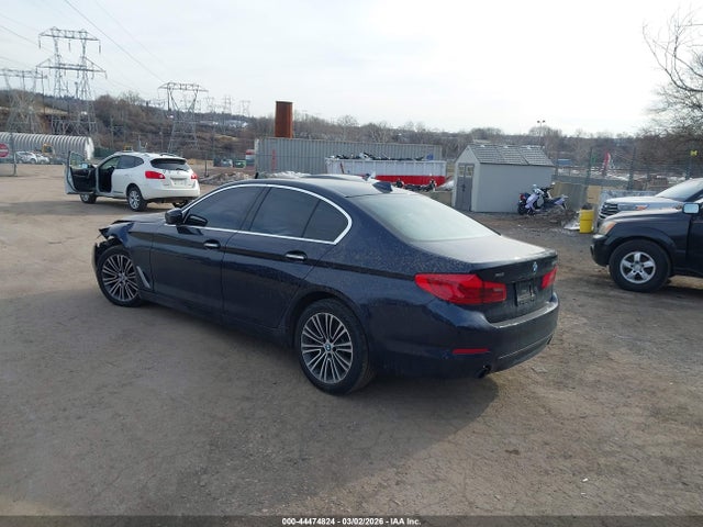WBAJA7C53JWC75474 BMW 530i Xdrive
