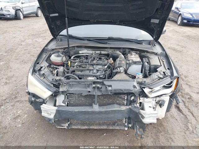 44474847 :رقم المزاد ، WAUEFGFF3F1133098 vin ، 2015 Audi A3 2.0t Premium مزاد بيع