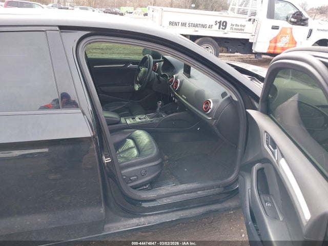 44474847 :رقم المزاد ، WAUEFGFF3F1133098 vin ، 2015 Audi A3 2.0t Premium مزاد بيع