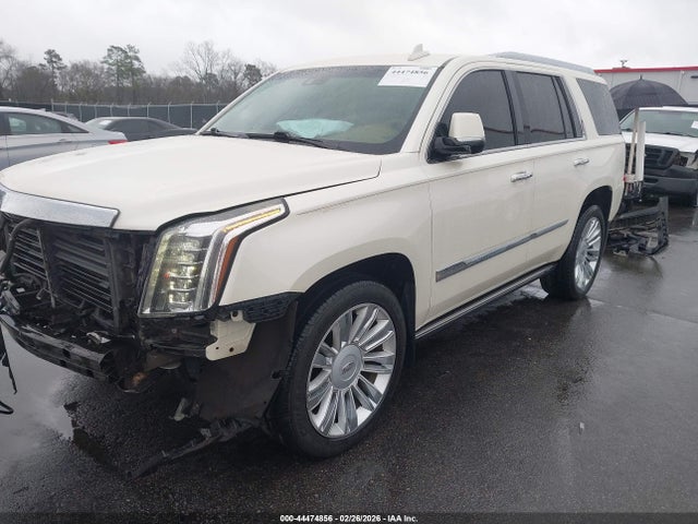 2015 CADILLAC ESCALADE 1GYS4PKJXFR594090 Photo 1