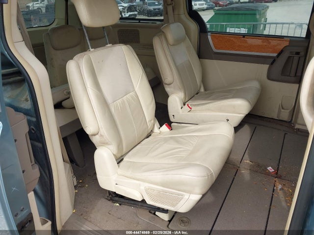 Продаж на аукціоні авто 2010 Chrysler Town & Country Limited, vin: 2A4RR6DX4AR125589, номер лоту: 44474869