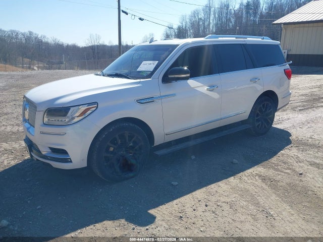 2018 LINCOLN NAVIGATOR 5LMJJ2LT7JEL07004 Photo 1