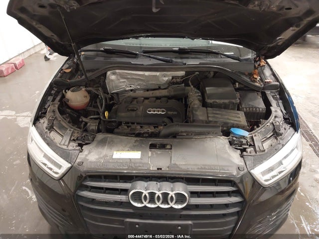 WA1GCCFS0HR004129 Audi Q3 2.0t Premium