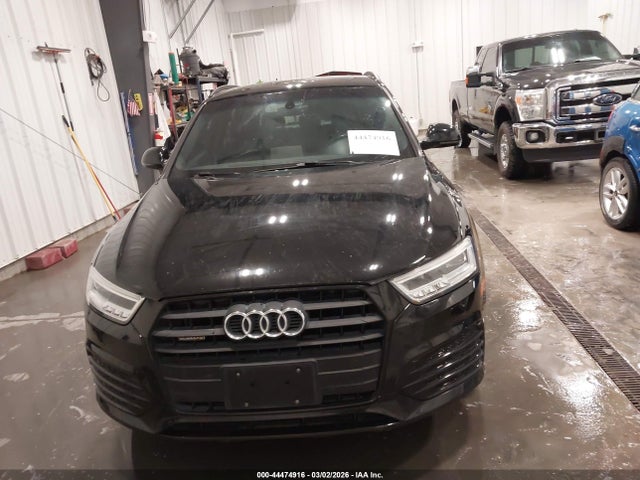 WA1GCCFS0HR004129 Audi Q3 2.0t Premium