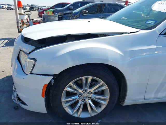 Продаж на аукціоні авто 2020 Chrysler 300 Touring, vin: 2C3CCAAG9LH250007, номер лоту: 44474918
