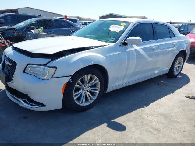 Продаж на аукціоні авто 2020 Chrysler 300 Touring, vin: 2C3CCAAG9LH250007, номер лоту: 44474918