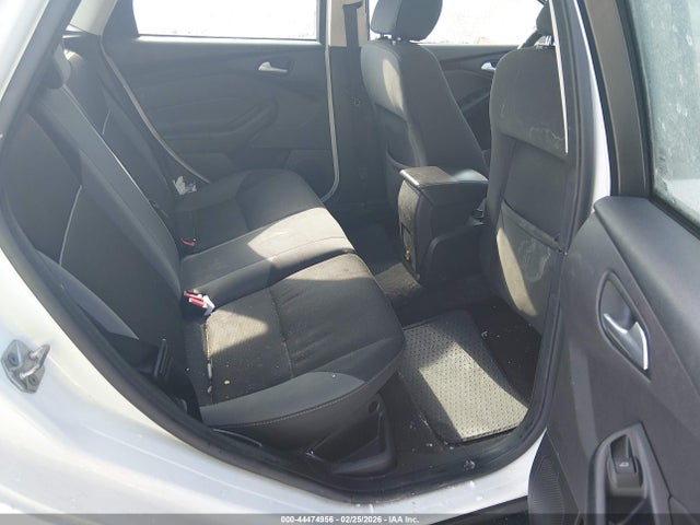 1FADP3K24EL277291 Ford FOCUS SE