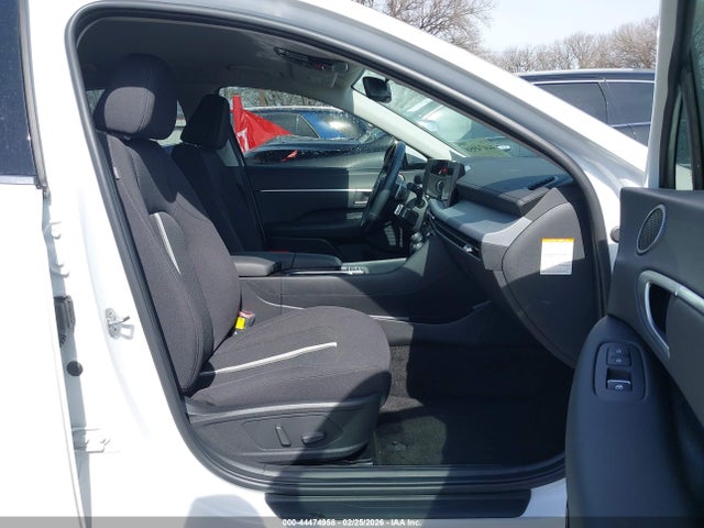 44474958 :رقم المزاد ، KMHL34JJ0SA122773 vin ، 2025 Hyundai Sonata Hybrid Sel مزاد بيع