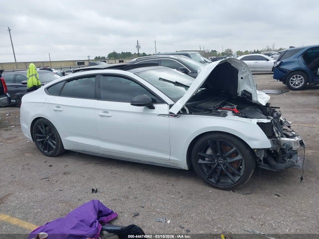 2019 Audi A5 45 Premium მანქანა იყიდება აუქციონზე, vin: WAUFNCF58KA071215, აუქციონის ნომერი: 44474962