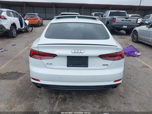 2019 Audi A5 45 Premium მანქანა იყიდება აუქციონზე, vin: WAUFNCF58KA071215, აუქციონის ნომერი: 44474962