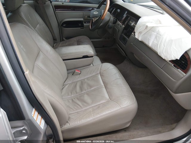 2004 LINCOLN TOWN CAR 1LNHM83W34Y686673 Photo 4