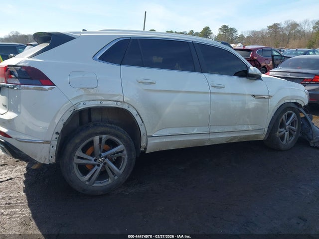 44474970 :رقم المزاد ، 1V2AE2CA7RC236533 vin ، 2024 Volkswagen Atlas Cross Sport 2.0t Sel R-line مزاد بيع
