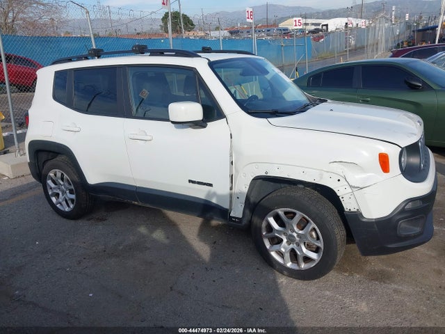 Jeep Renegade Latitude 4x4 2017 ZACCJBBB8HPG57090 Image 13