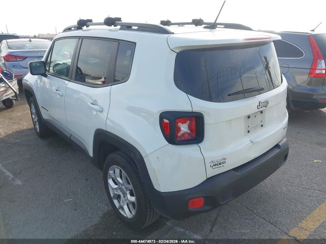 Jeep Renegade Latitude 4x4 2017 ZACCJBBB8HPG57090 Image 3