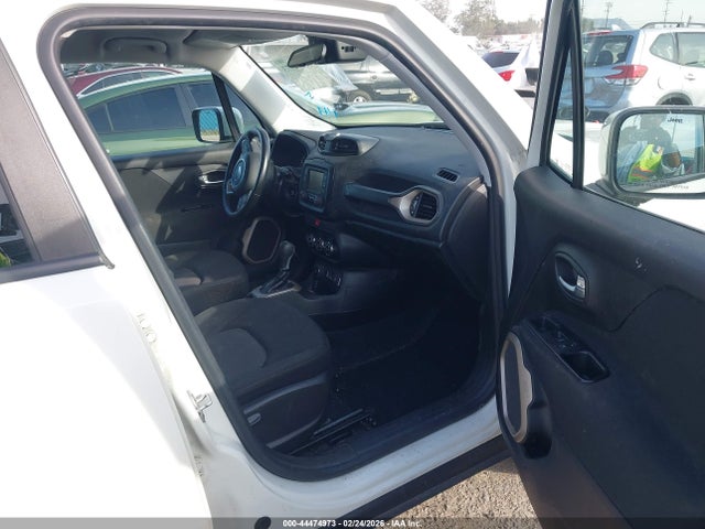 Jeep Renegade Latitude 4x4 2017 ZACCJBBB8HPG57090 Image 5