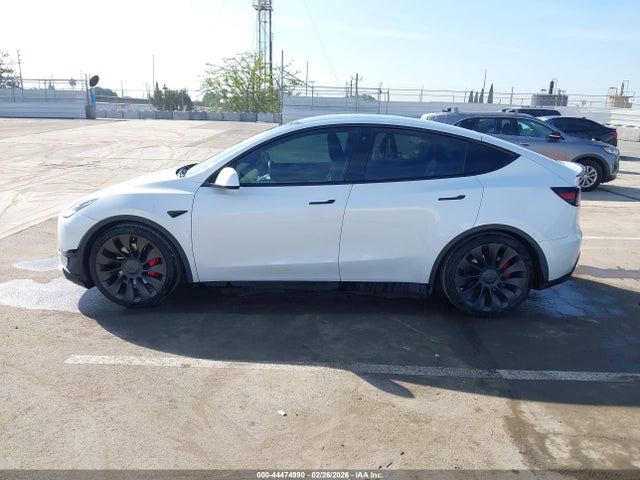 7SAYGDEFXNF393827 Tesla Model Y Performance Dual Motor All-wheel Drive