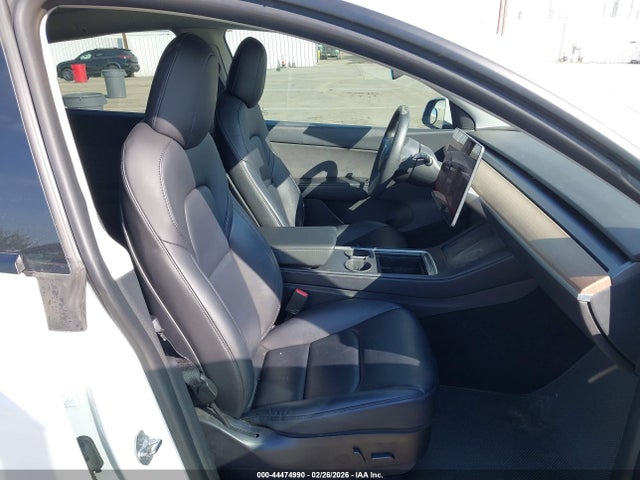 7SAYGDEFXNF393827 Tesla Model Y Performance Dual Motor All-wheel Drive