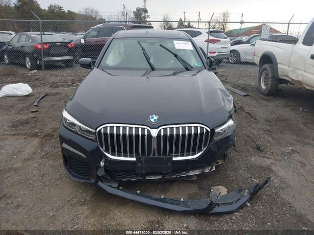 44475000 :رقم المزاد ، WBA7T4C08NCH98178 vin ، 2022 Bmw 740 I Xdrive مزاد بيع
