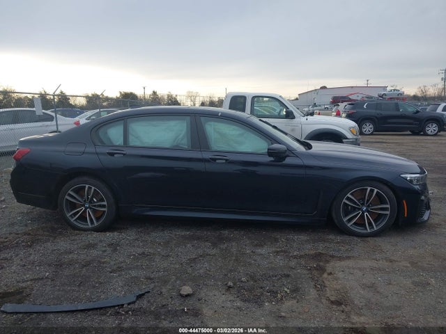 44475000 :رقم المزاد ، WBA7T4C08NCH98178 vin ، 2022 Bmw 740 I Xdrive مزاد بيع