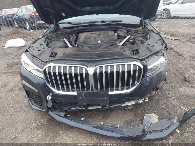 44475000 :رقم المزاد ، WBA7T4C08NCH98178 vin ، 2022 Bmw 740 I Xdrive مزاد بيع