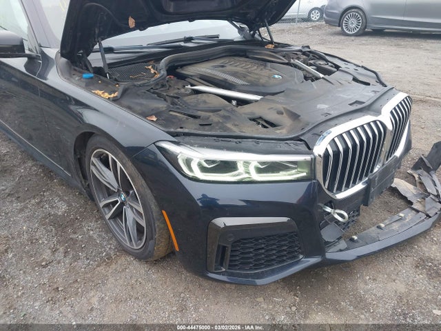 44475000 :رقم المزاد ، WBA7T4C08NCH98178 vin ، 2022 Bmw 740 I Xdrive مزاد بيع