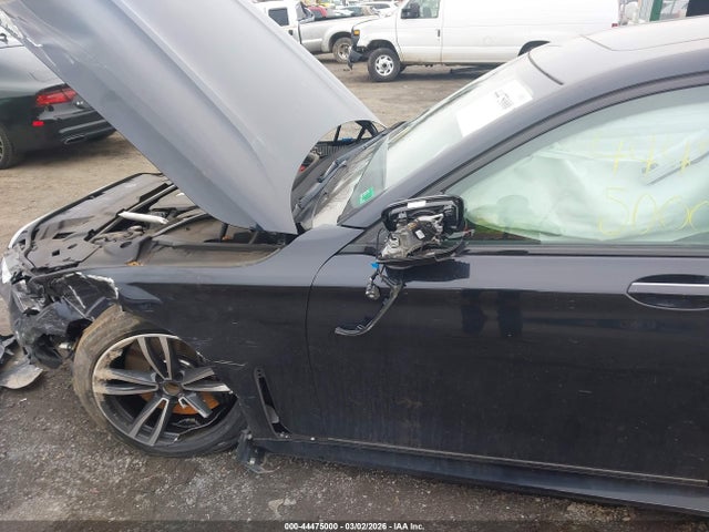 44475000 :رقم المزاد ، WBA7T4C08NCH98178 vin ، 2022 Bmw 740 I Xdrive مزاد بيع