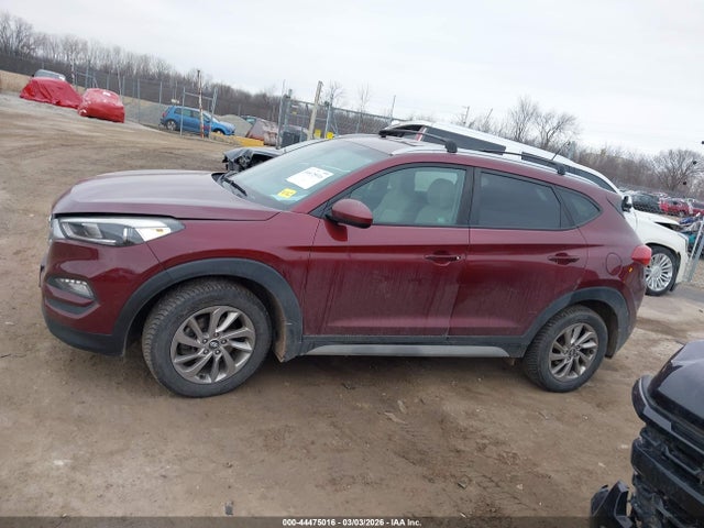 44475016 :رقم المزاد ، KM8J3CA49HU447893 vin ، 2017 Hyundai Tucson Se مزاد بيع