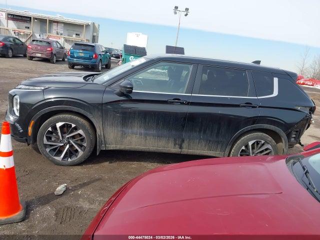 Продаж на аукціоні авто 2024 Mitsubishi Outlander Se 2.5 S-awc, vin: JA4J4VA80RZ030421, номер лоту: 44475024