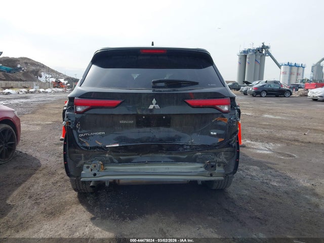 Продаж на аукціоні авто 2024 Mitsubishi Outlander Se 2.5 S-awc, vin: JA4J4VA80RZ030421, номер лоту: 44475024