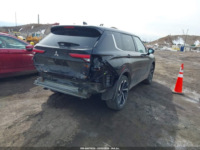 2024 MITSUBISHI OUTLANDER JA4J4VA80RZ030421 Photo 3