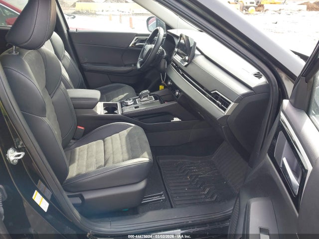 2024 MITSUBISHI OUTLANDER JA4J4VA80RZ030421 Photo 4