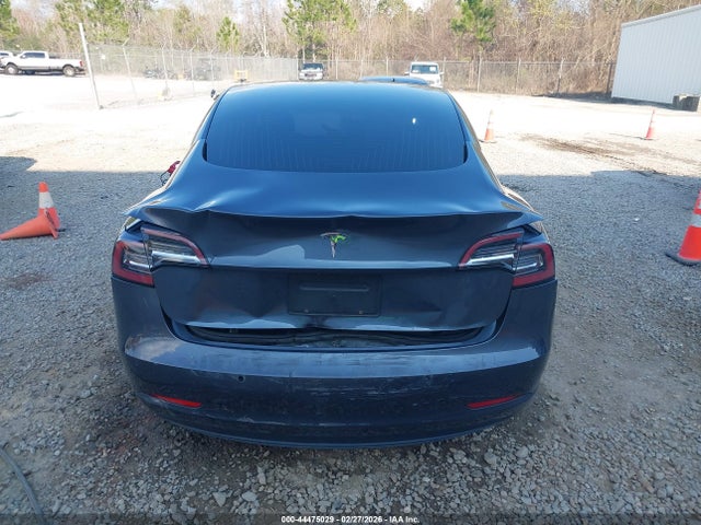 2020 Tesla Model 3 Standard Range Plus Rear-wheel Drive/standard Range Rear-wheel Drive მანქანა იყიდება აუქციონზე, vin: 5YJ3E1EA3LF630249, აუქციონის ნომერი: 44475029