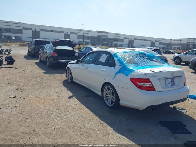 44475055 :رقم المزاد ، WDDGF4HB3EG207559 vin ، 2014 Mercedes-benz C 250 Sport مزاد بيع