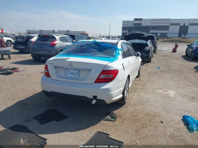 44475055 :رقم المزاد ، WDDGF4HB3EG207559 vin ، 2014 Mercedes-benz C 250 Sport مزاد بيع