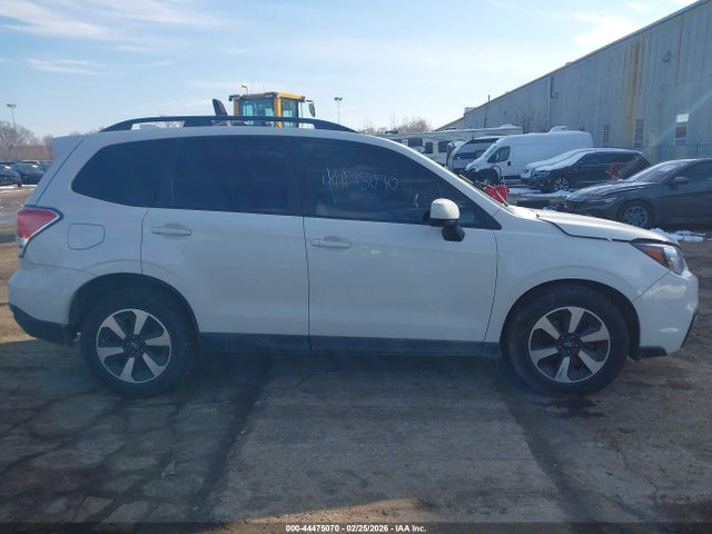 Продажа на аукционе авто 2018 Subaru Forester 2.5i Premium, vin: JF2SJAGC8JH520835, номер лота: 44475070