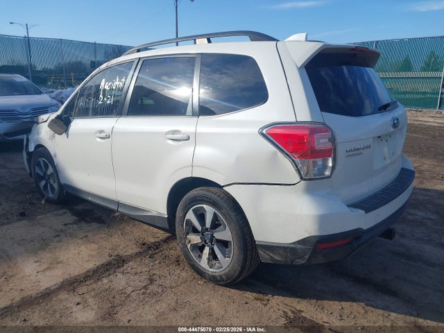 Продажа на аукционе авто 2018 Subaru Forester 2.5i Premium, vin: JF2SJAGC8JH520835, номер лота: 44475070