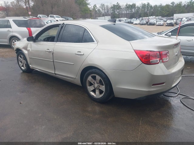 Chevrolet MALIBU LS 2015 1G11B5SL5FF214421 Image 3